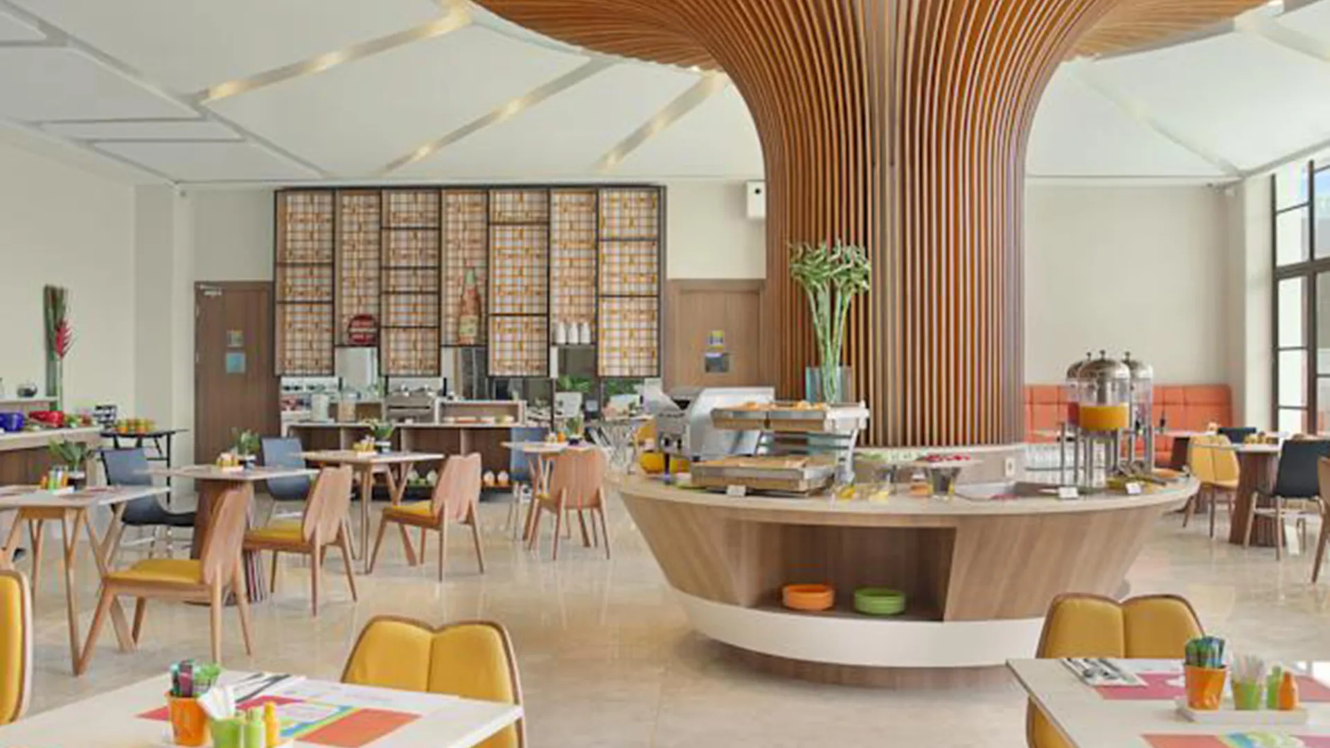 Grand Livio Kuta Hotel Legian